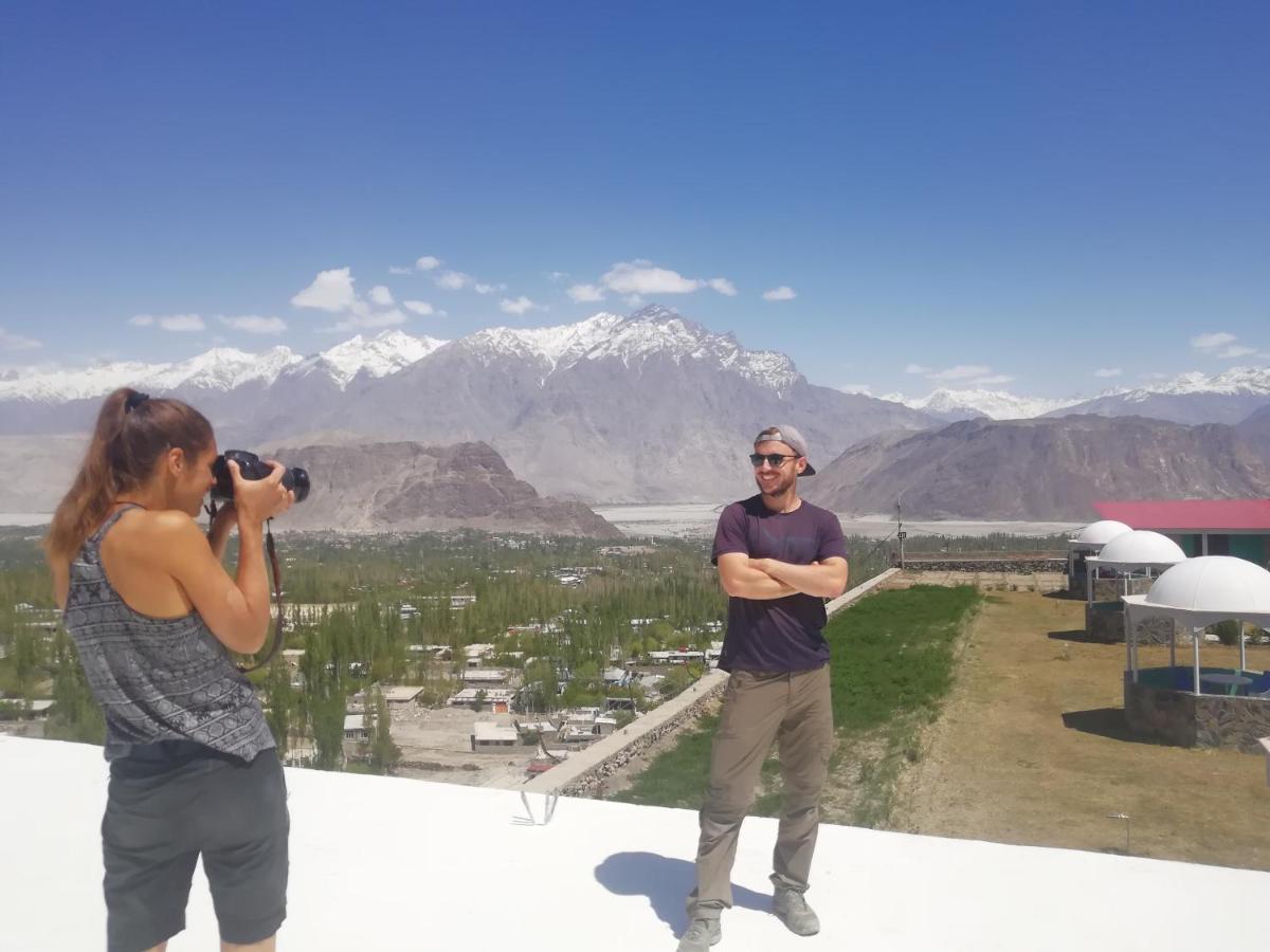 Hotel Mountain Lodge Skardu Eksteriør billede