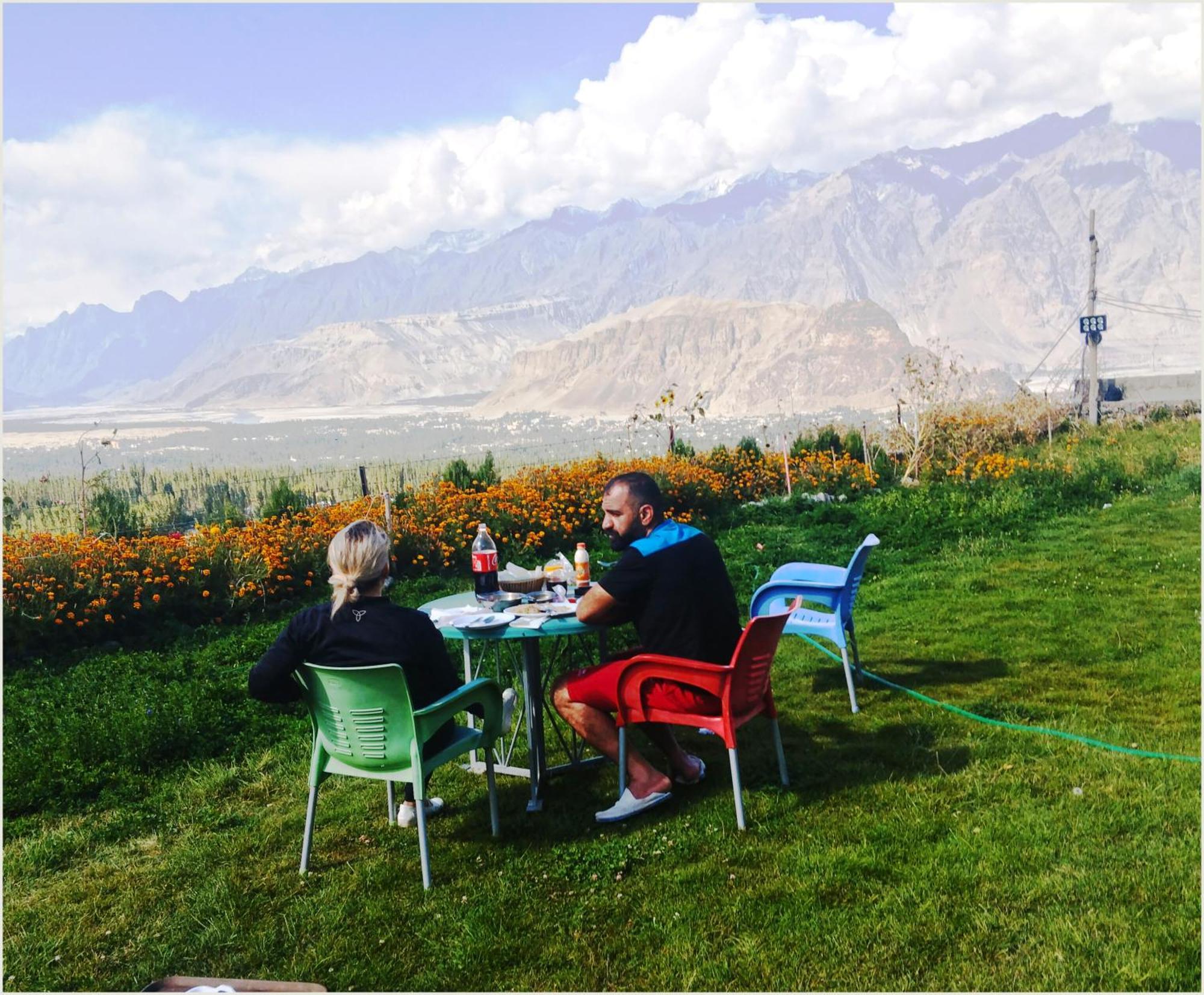 Hotel Mountain Lodge Skardu Eksteriør billede